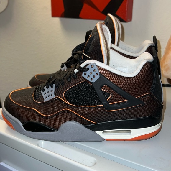 SALE! Jordan 4 retro starfish - Picture 1 of 11